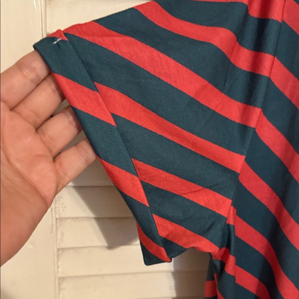 Funky 80s Inspired Graphic T-shirt Dress - Picture 4 of 5